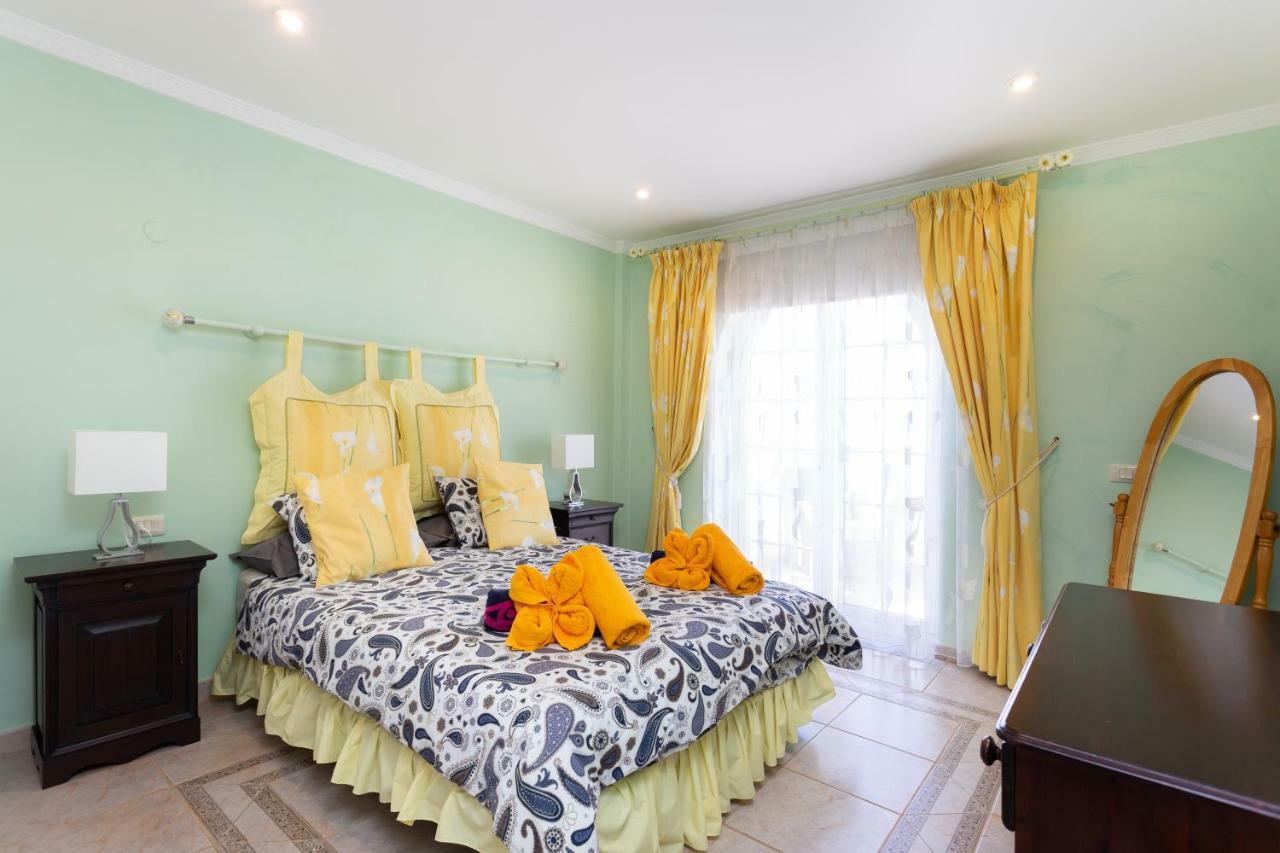 Vivatenerife - Villa With Pool, Jacuzzi And Sea View Chayofa Bagian luar foto